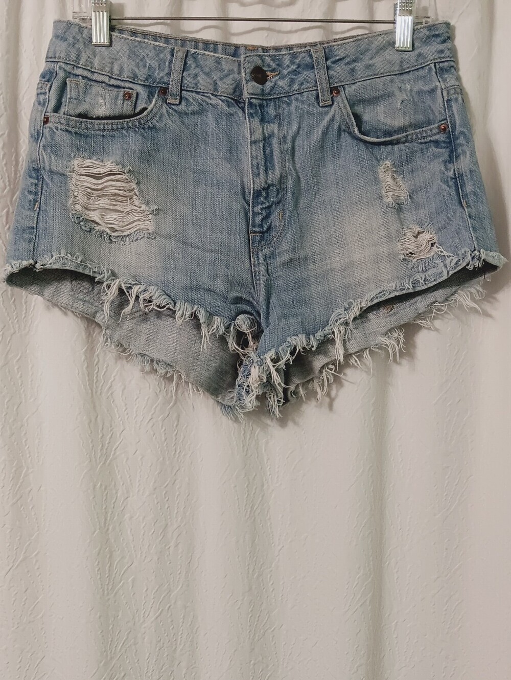 H&M Women's Distressed Denim Shorts in Light Blue Size 10